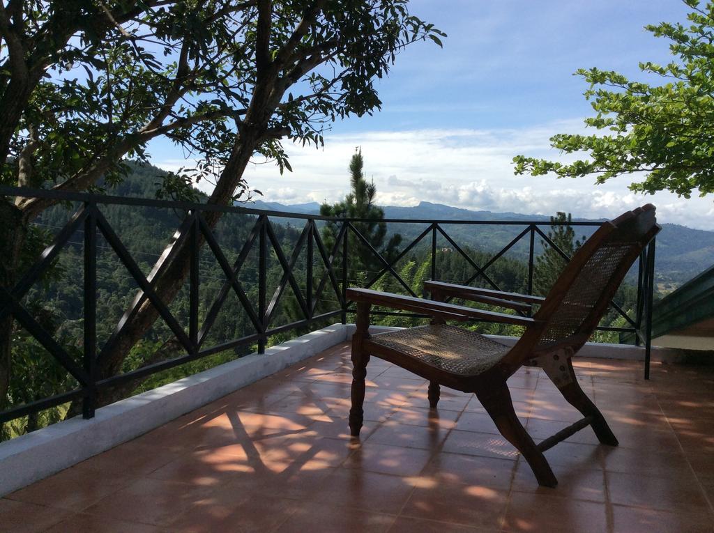 Amandari Holiday Villa Gelioya Exterior foto
